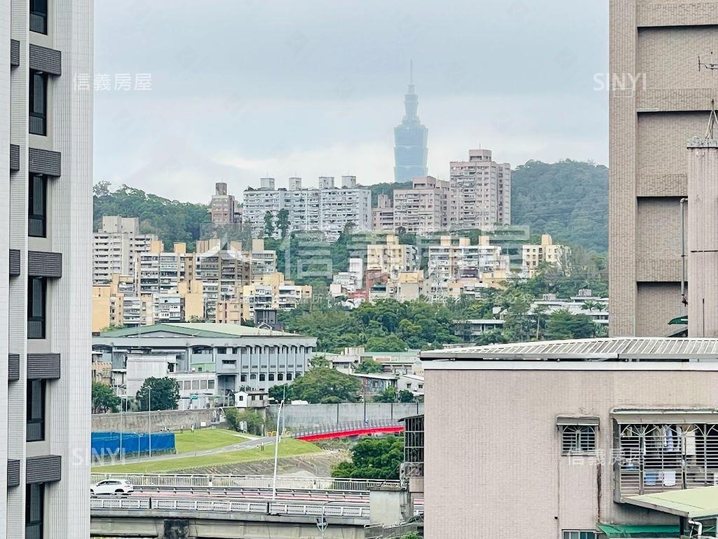 政大麗園高樓景觀套房車位房屋室內格局與周邊環境
