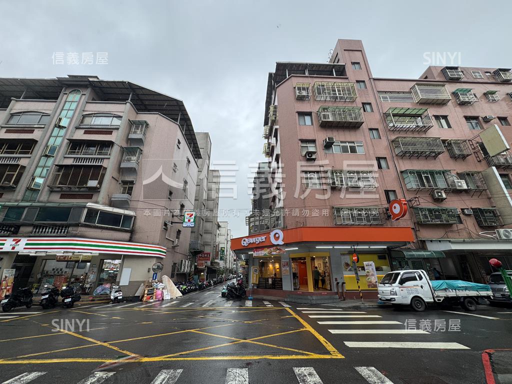 五工二路二樓住家房屋室內格局與周邊環境