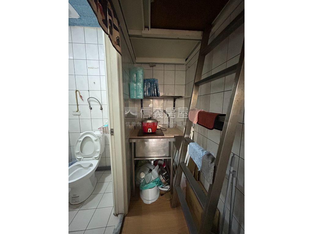 長樂四街低總價小資收租店房屋室內格局與周邊環境