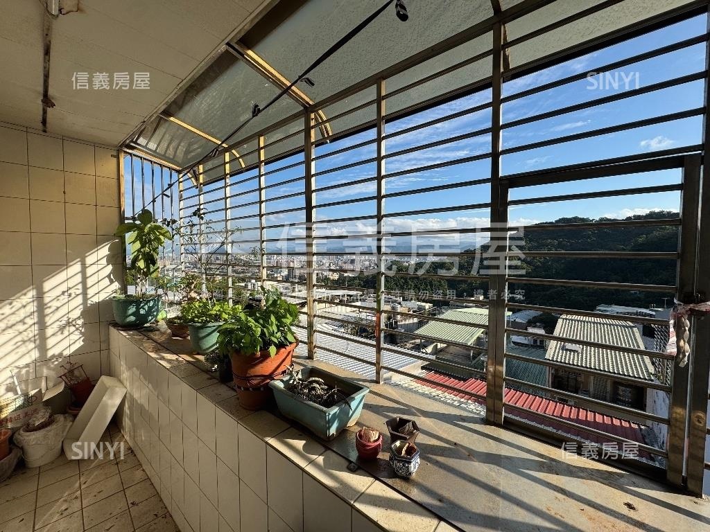 低總價清靜光興漂亮透天厝房屋室內格局與周邊環境