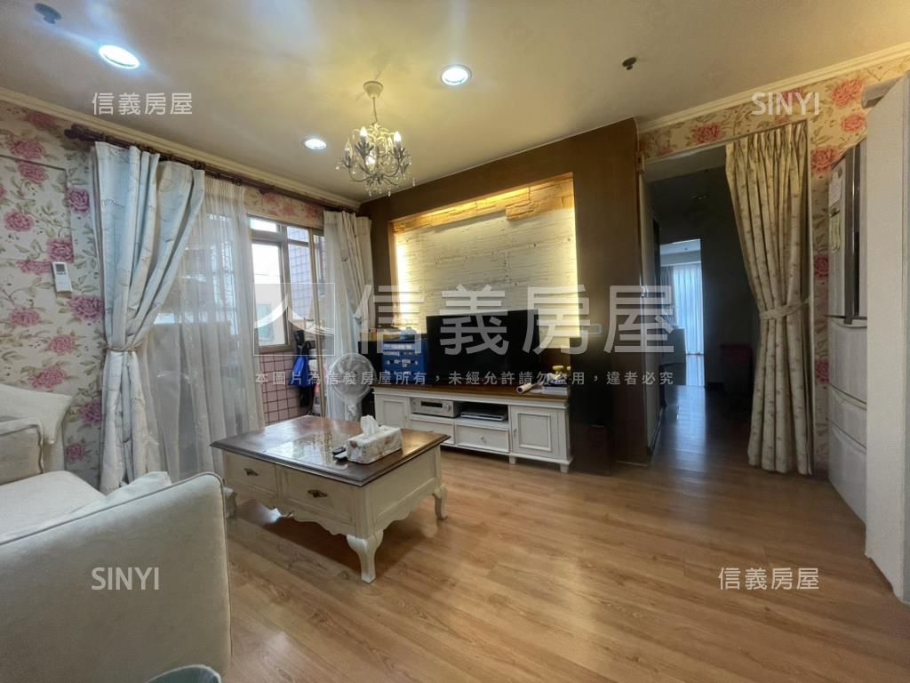 冠蓋京豪高樓層房屋室內格局與周邊環境