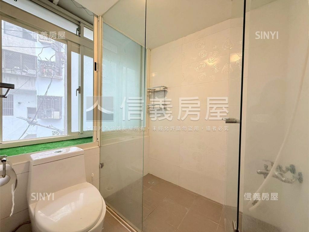 老街靜巷日光２房房屋室內格局與周邊環境