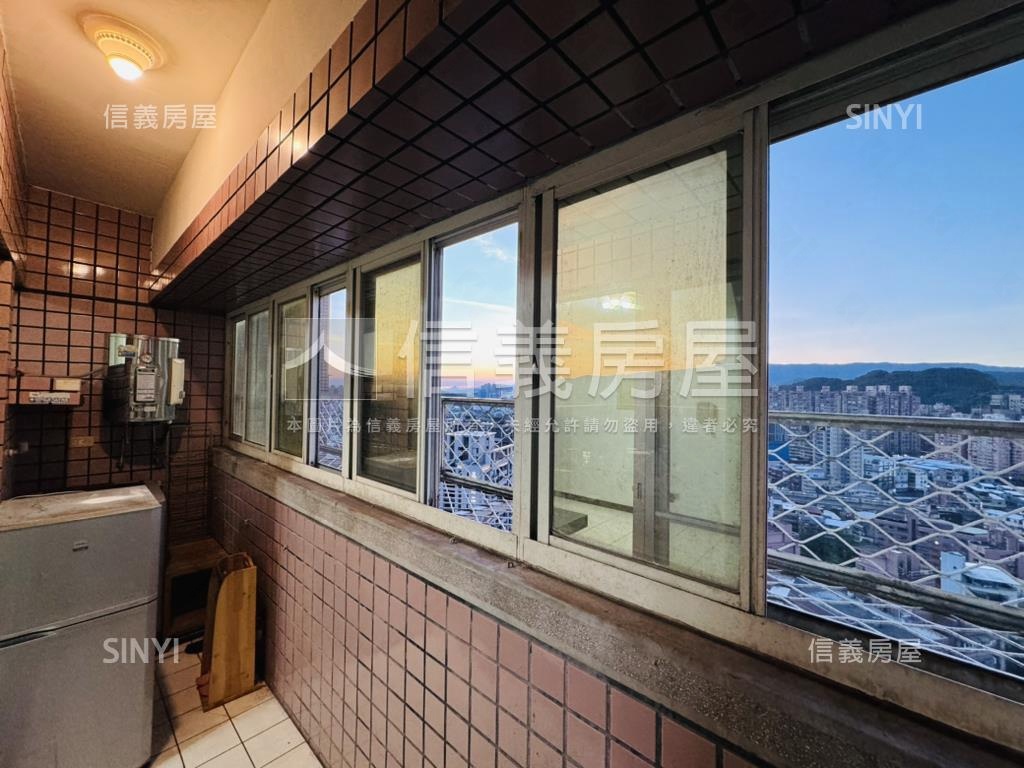 日出景觀明亮一房房屋室內格局與周邊環境