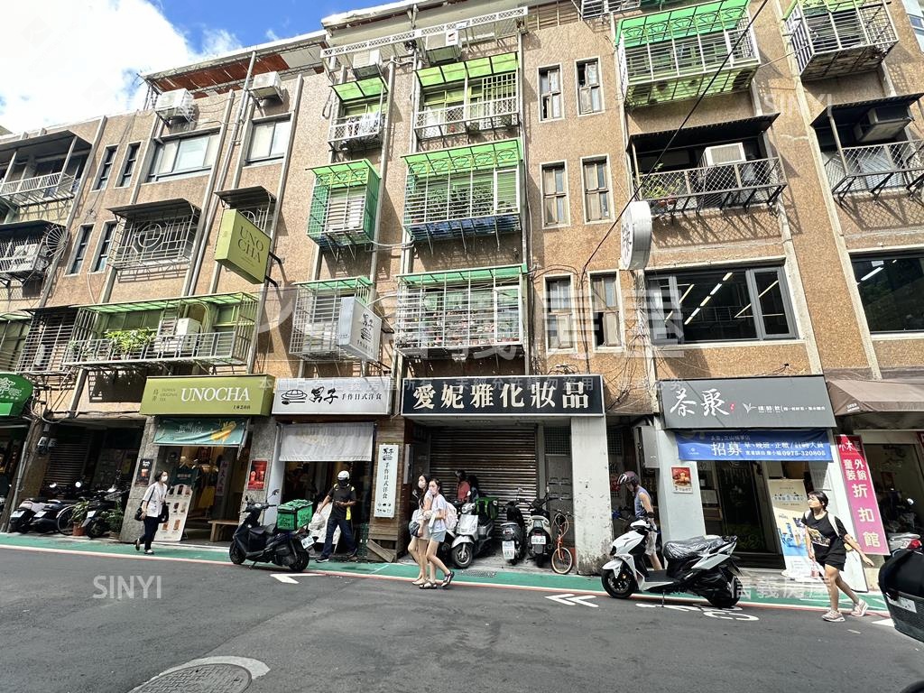 芝山站精品傳家店面房屋室內格局與周邊環境