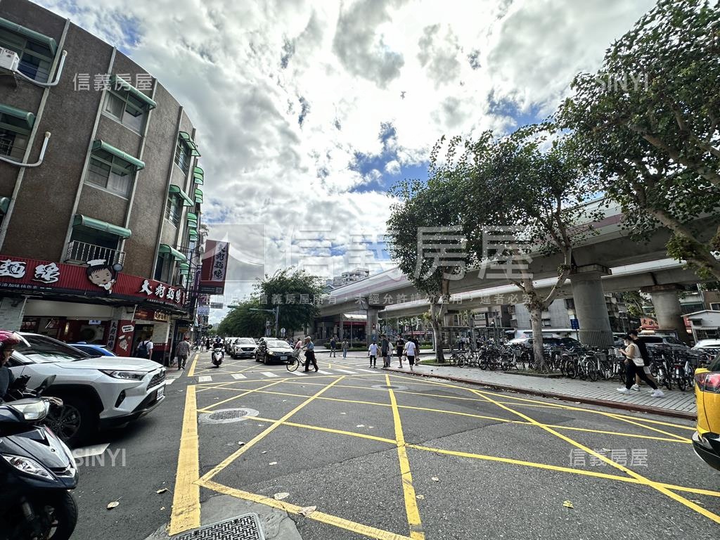 芝山站精品傳家店面房屋室內格局與周邊環境