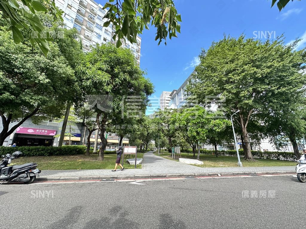 芝山站精品傳家店面房屋室內格局與周邊環境