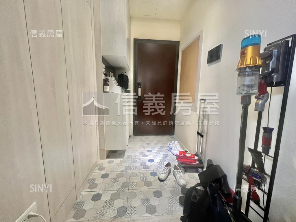 江翠ＰＡＲＫ大房車位房屋室內格局與周邊環境