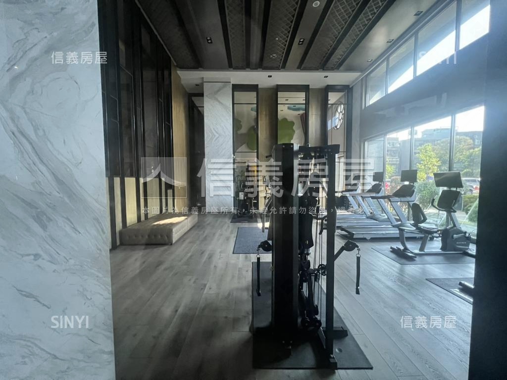 江翠ＰＡＲＫ大房車位房屋室內格局與周邊環境