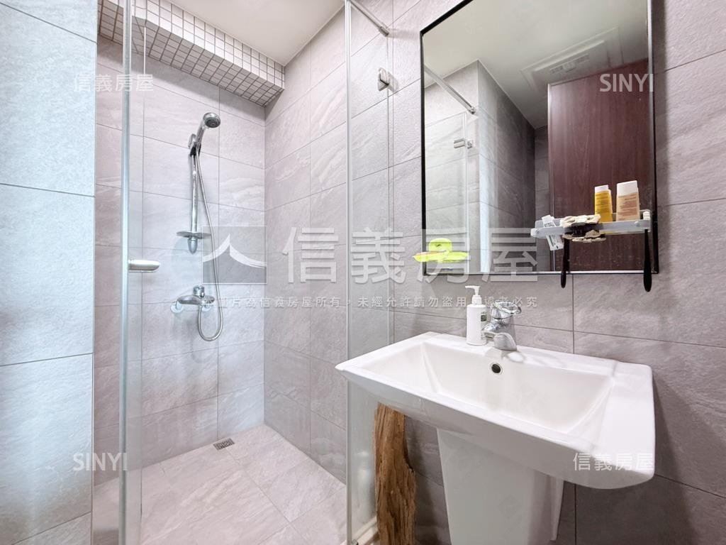 麗晶天際高樓景觀二房平車房屋室內格局與周邊環境