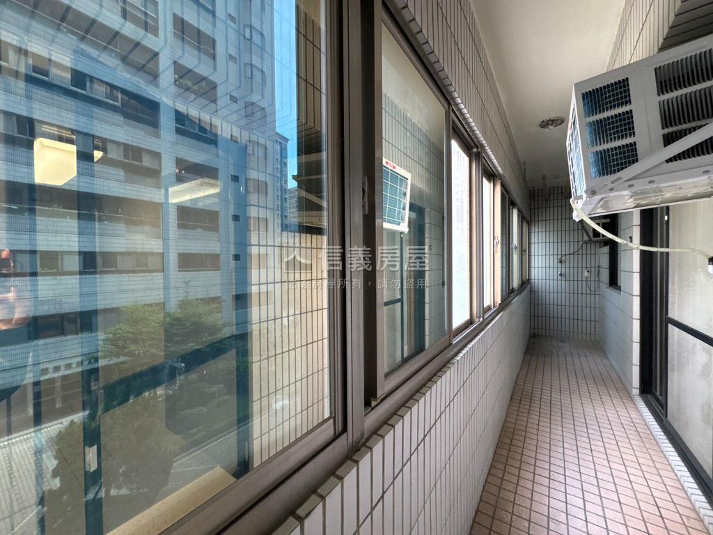 國泰巴黎花都兩房房屋室內格局與周邊環境