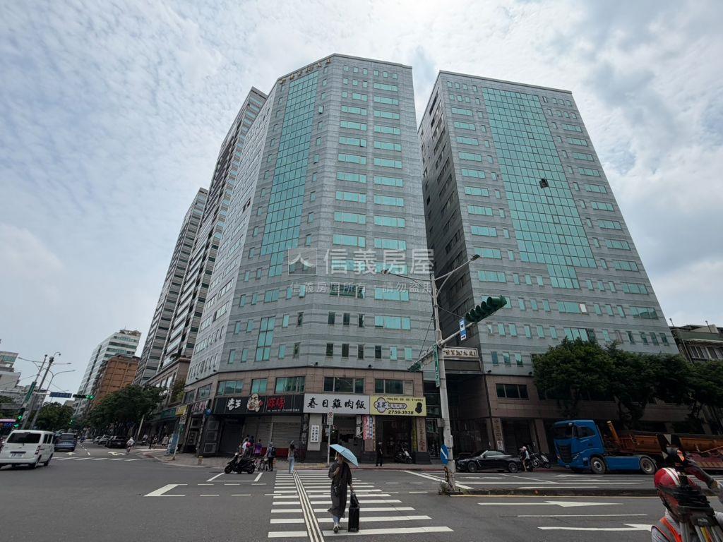忠孝東松山捷運金店房屋室內格局與周邊環境