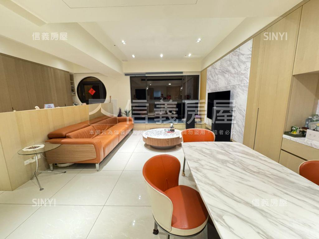 康郡次高樓豪景三房車位房屋室內格局與周邊環境