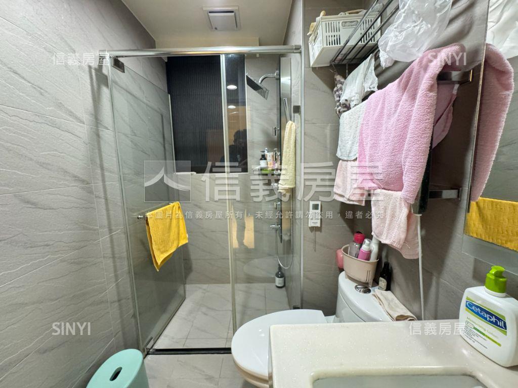 康郡次高樓豪景三房車位房屋室內格局與周邊環境