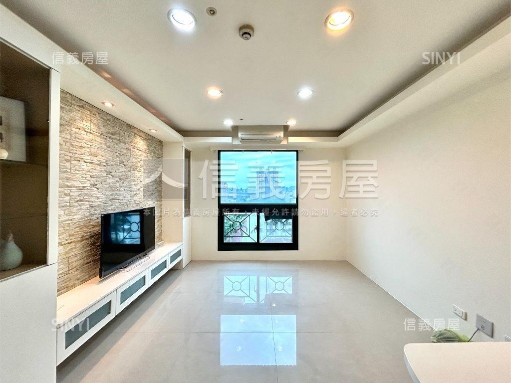 西華莎翁特區三房帶車位房屋室內格局與周邊環境