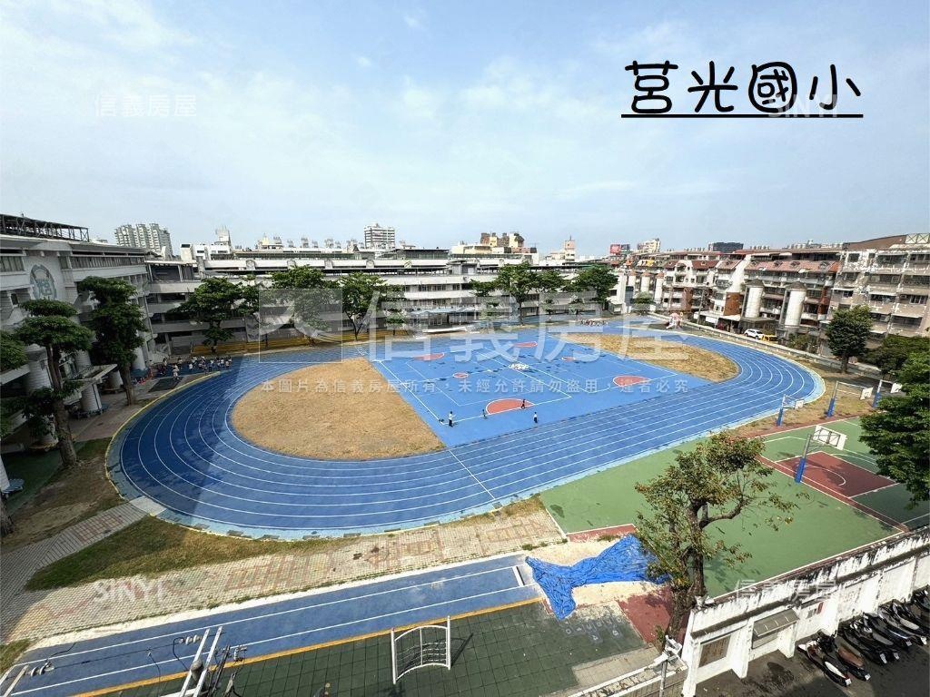 面校園首排捷運邊間美透天房屋室內格局與周邊環境