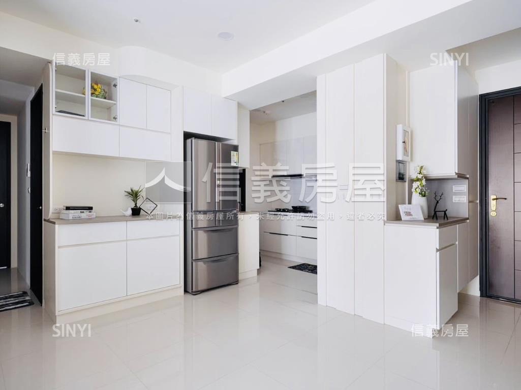 高鐵宏觀高樓大三房雙平車房屋室內格局與周邊環境