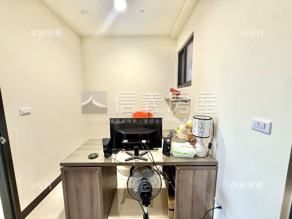 微笑世界三房平車房屋室內格局與周邊環境