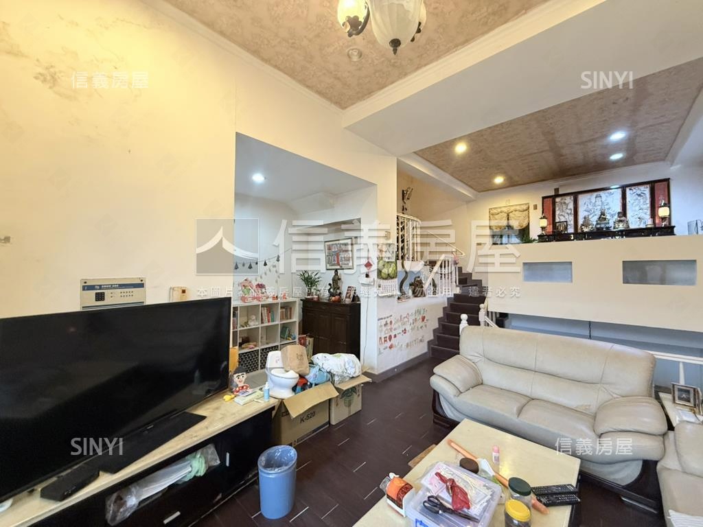 稀有馥記前巷透天宅房屋室內格局與周邊環境