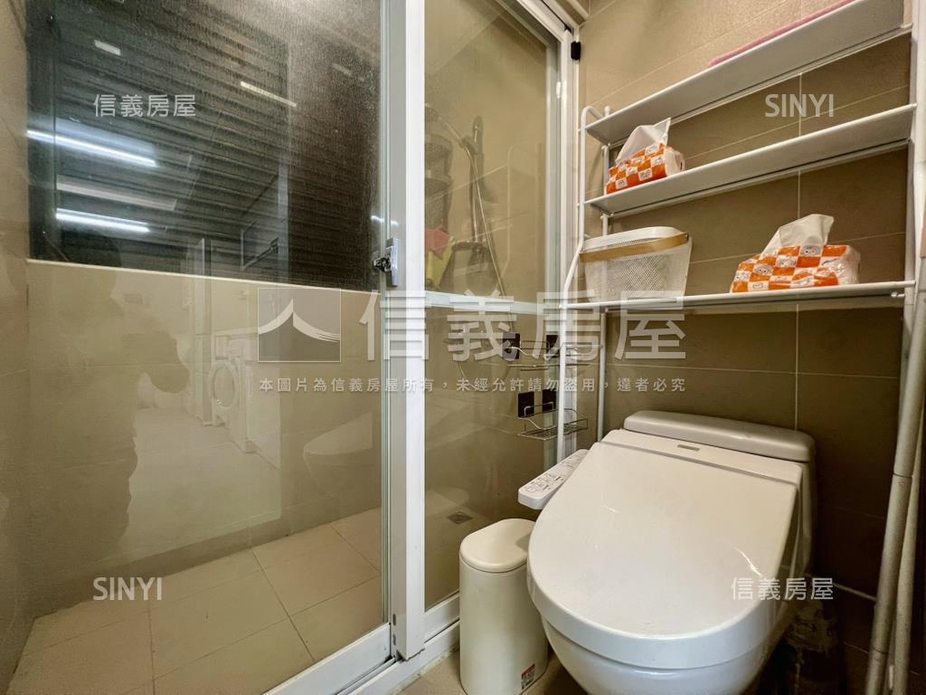 南港新世貿自住置產挑高宅房屋室內格局與周邊環境