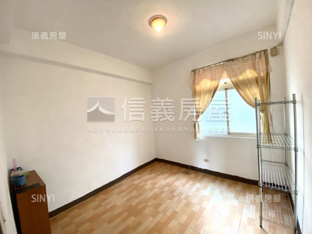 中社路一段山景愜意屋房屋室內格局與周邊環境