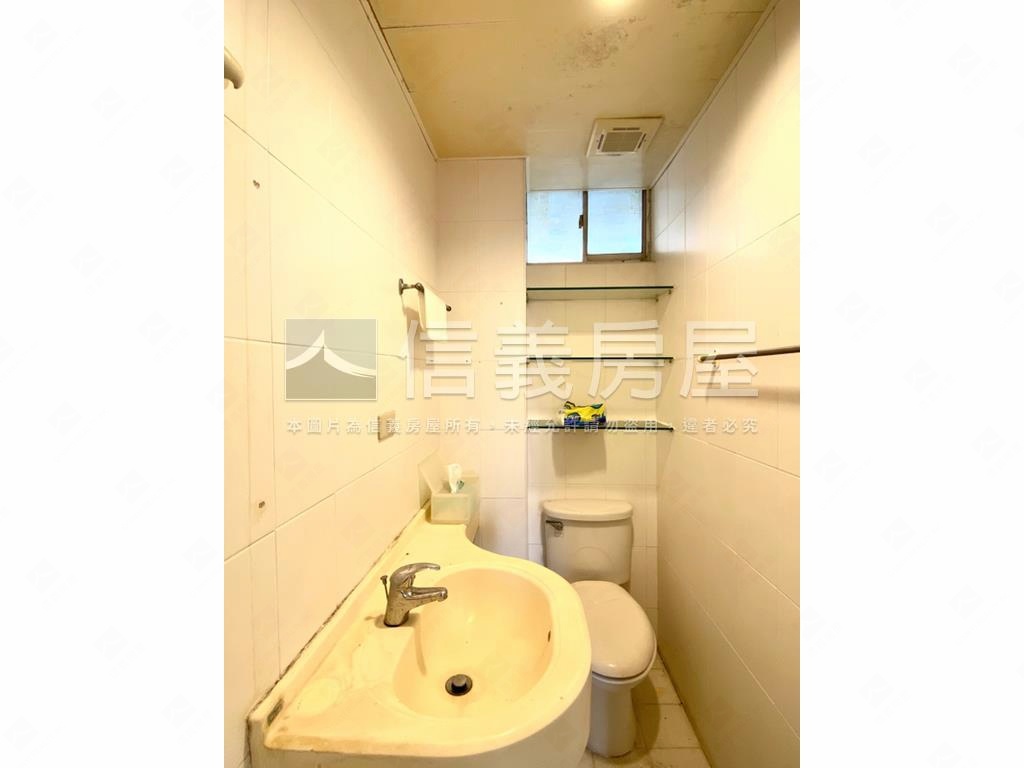 中社路一段山景愜意屋房屋室內格局與周邊環境