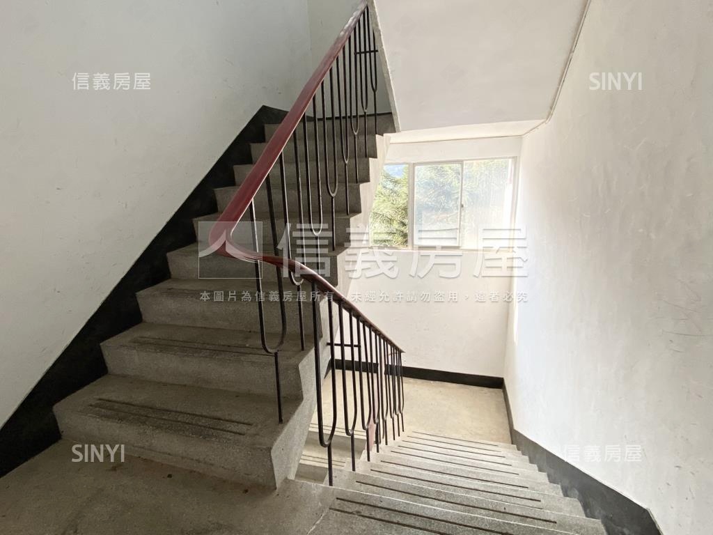 中社路一段山景愜意屋房屋室內格局與周邊環境