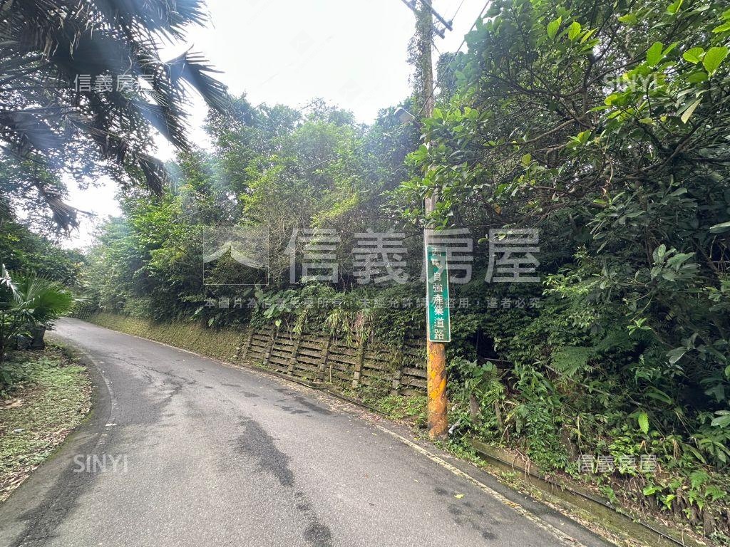 基隆七堵萬坪土地房屋室內格局與周邊環境