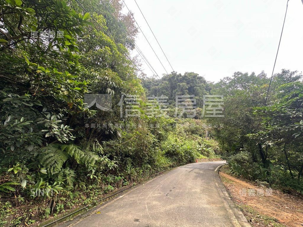 基隆七堵萬坪土地房屋室內格局與周邊環境