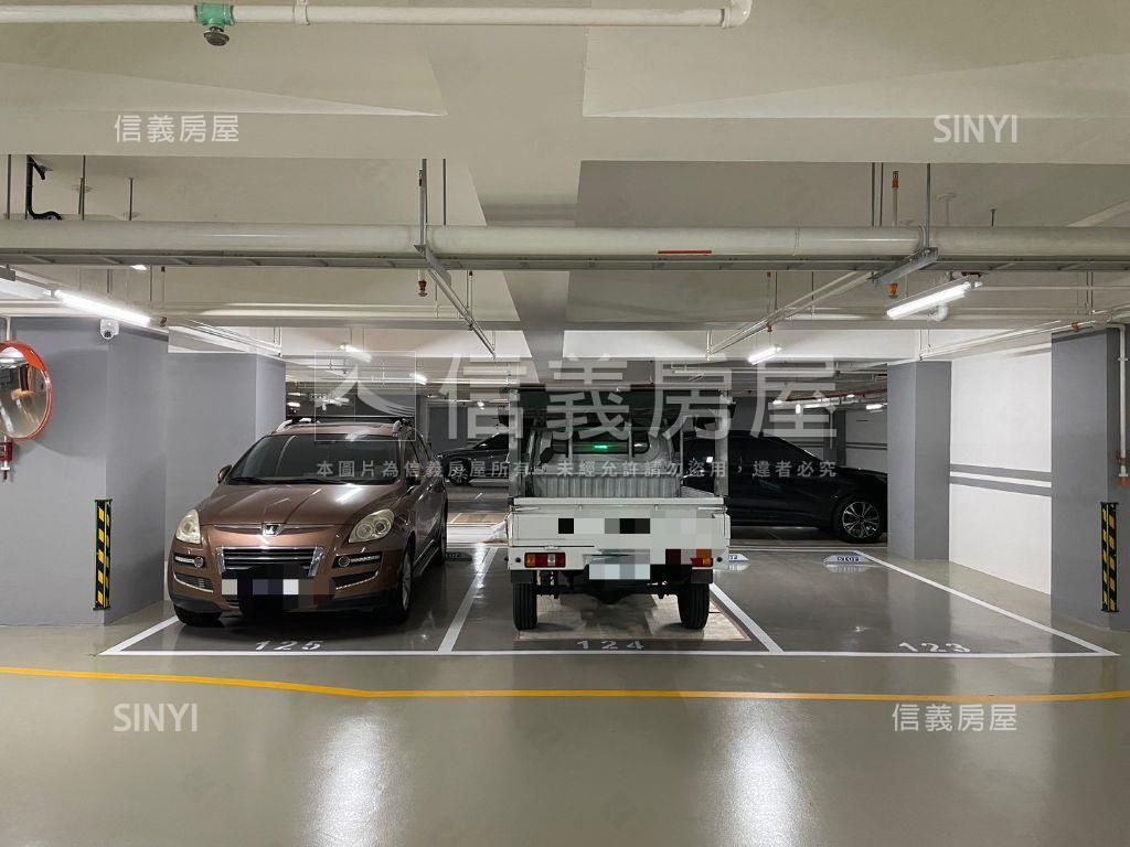 保泰一品高樓裝潢三房平車房屋室內格局與周邊環境