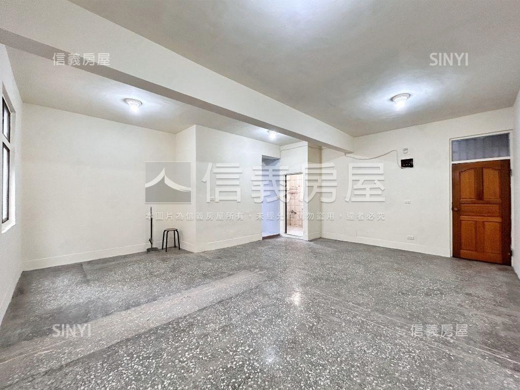 自強街低總價稀有邊間美寓房屋室內格局與周邊環境