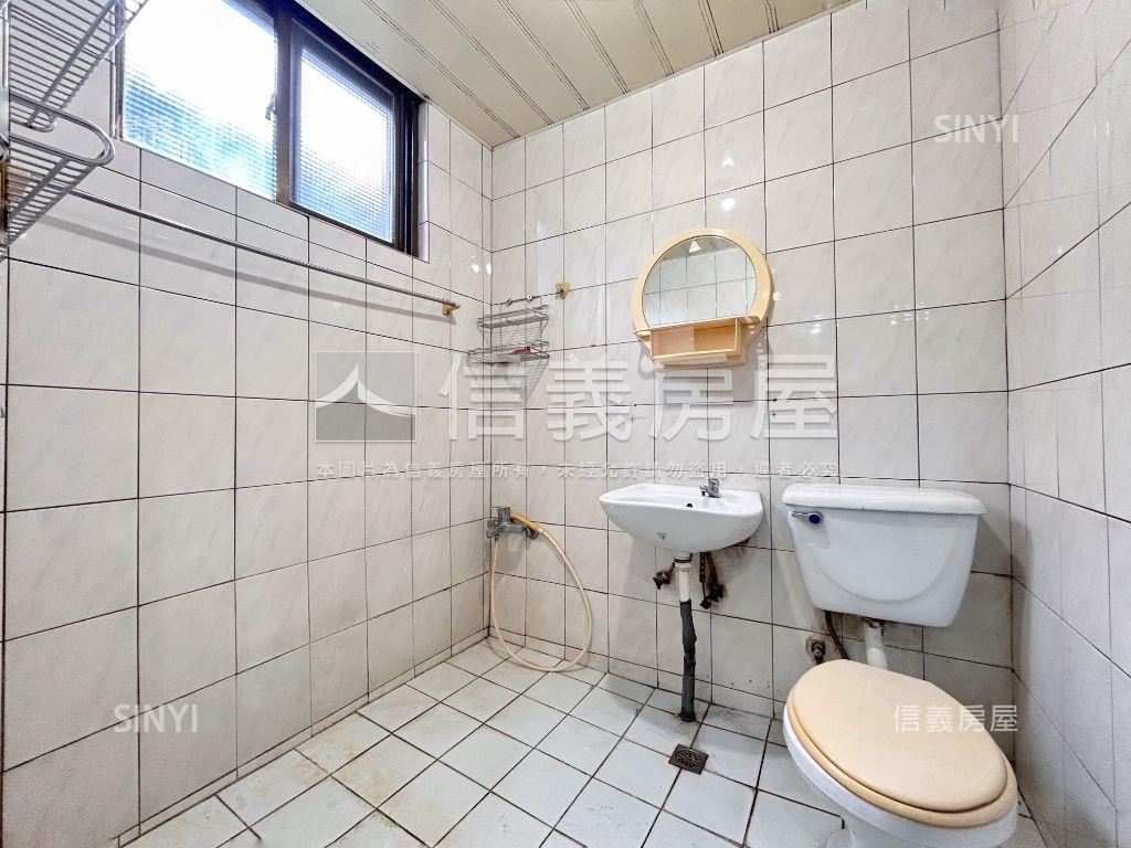 自強街低總價稀有邊間美寓房屋室內格局與周邊環境