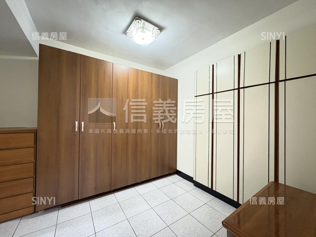 【藍線海山站】低樓層公寓房屋室內格局與周邊環境