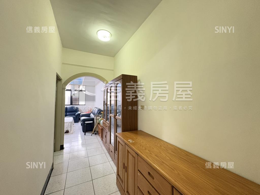 【藍線海山站】低樓層公寓房屋室內格局與周邊環境