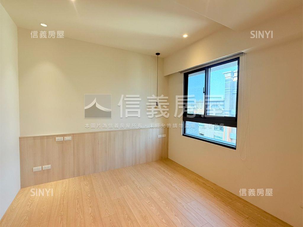 新業建設美裝潢大兩房房屋室內格局與周邊環境