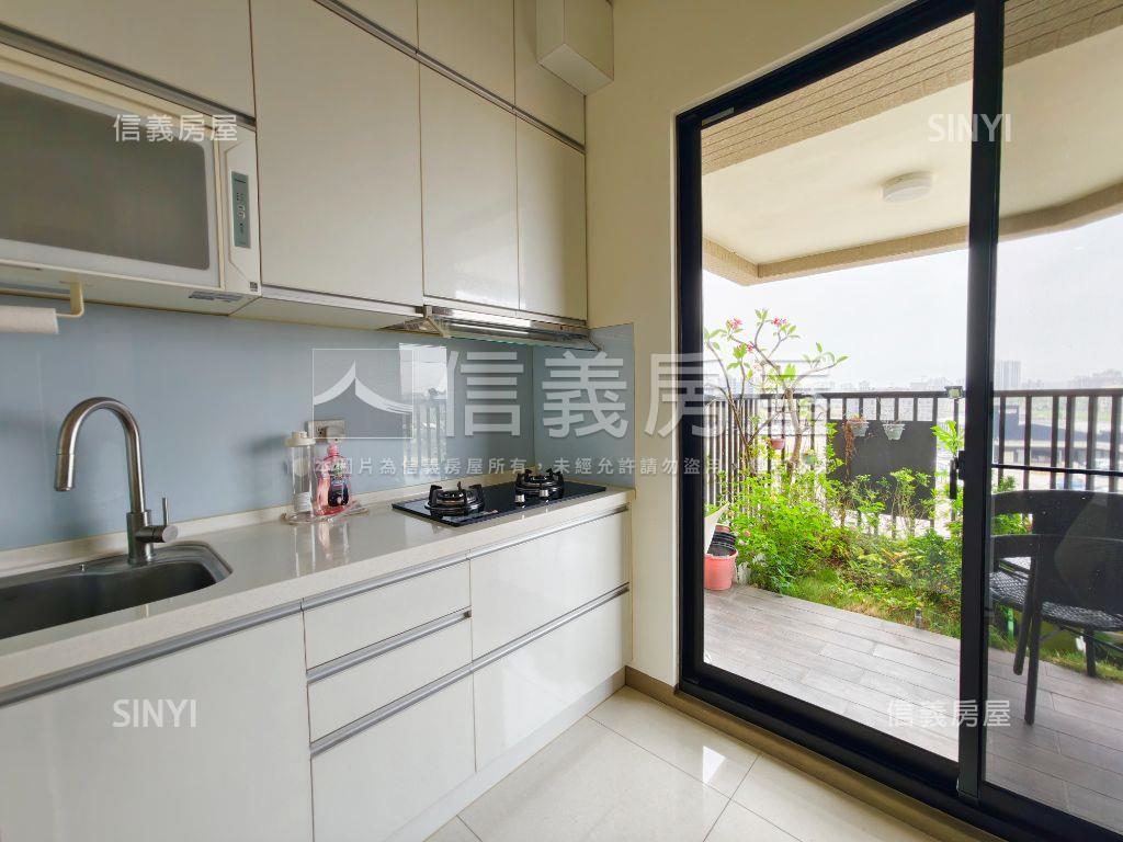 鳳翔新世代質感３房平車房屋室內格局與周邊環境