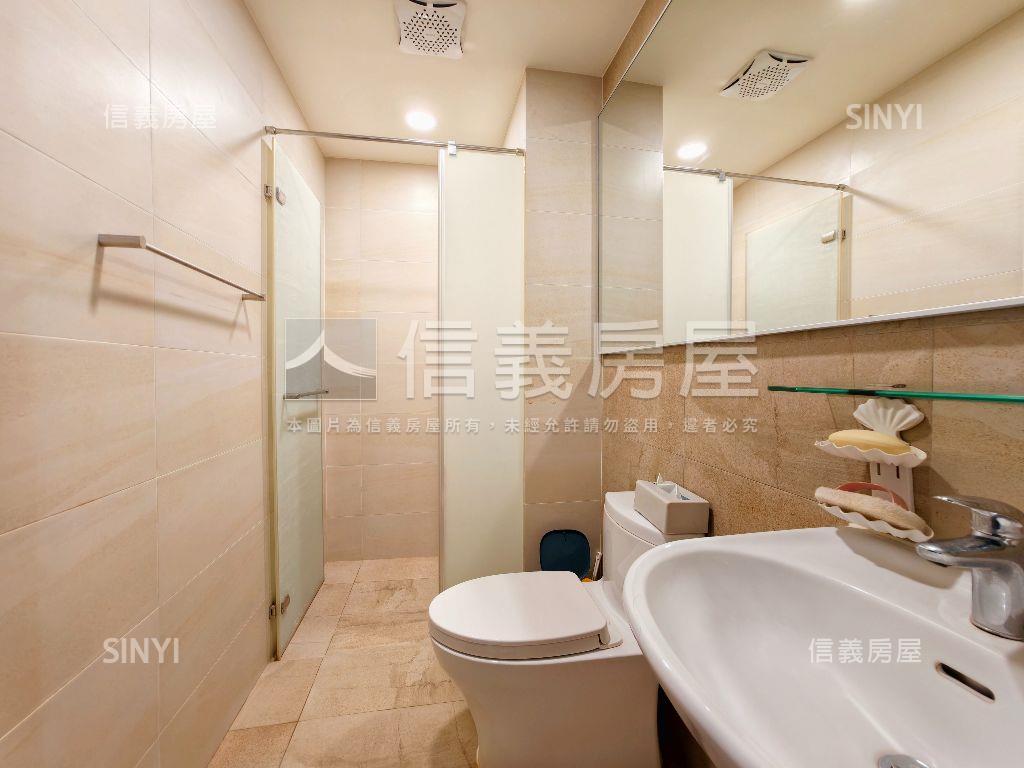 鳳翔新世代質感３房平車房屋室內格局與周邊環境