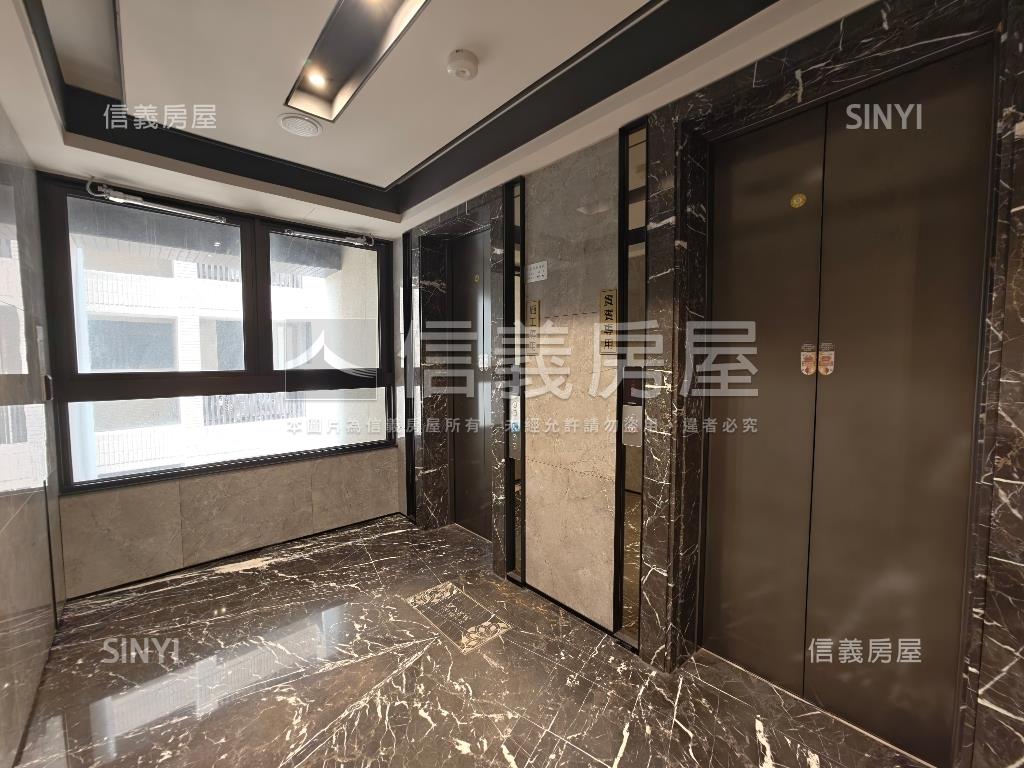 鳳翔新世代質感３房平車房屋室內格局與周邊環境