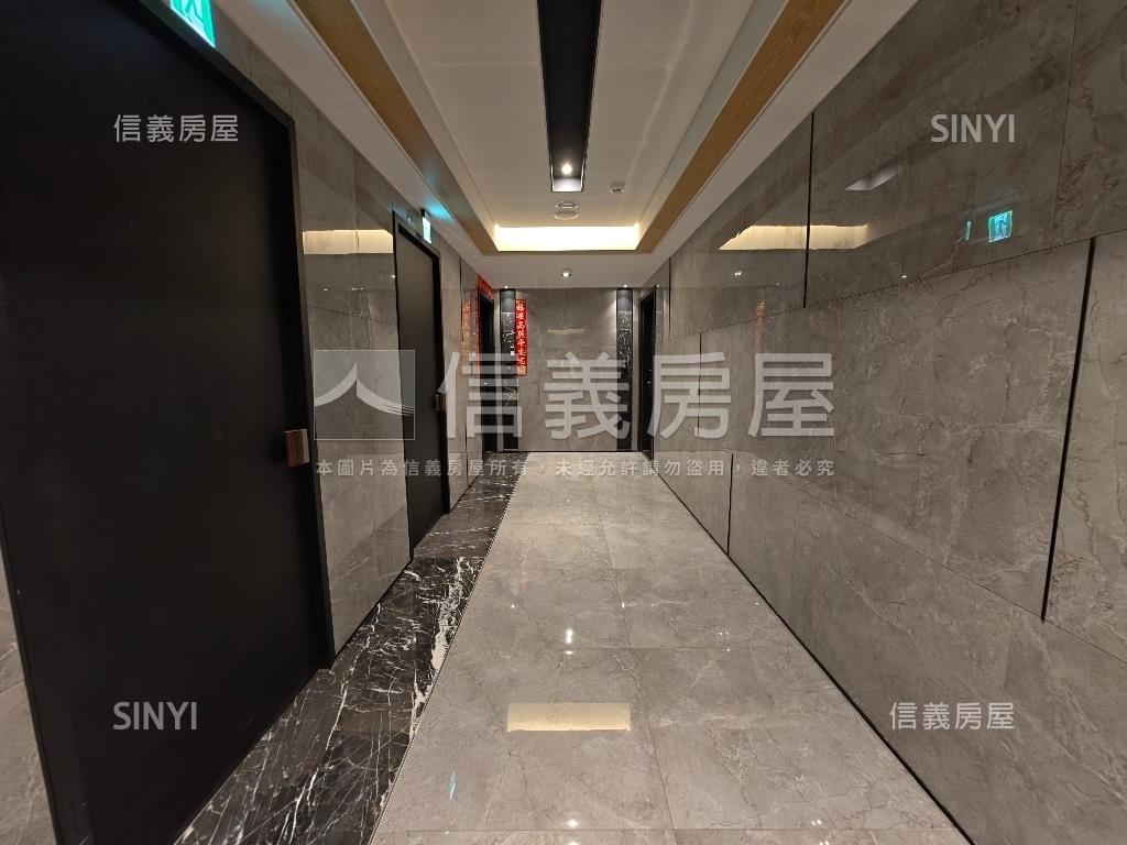 鳳翔新世代質感３房平車房屋室內格局與周邊環境