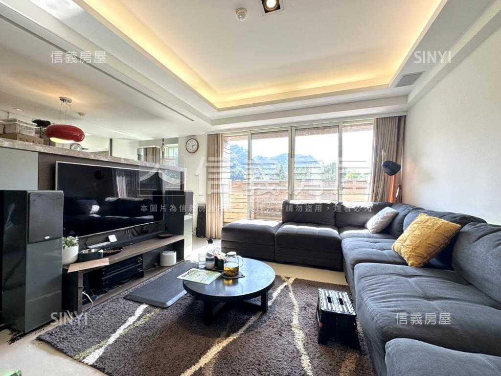 龍景天下百萬美妝三房房屋室內格局與周邊環境