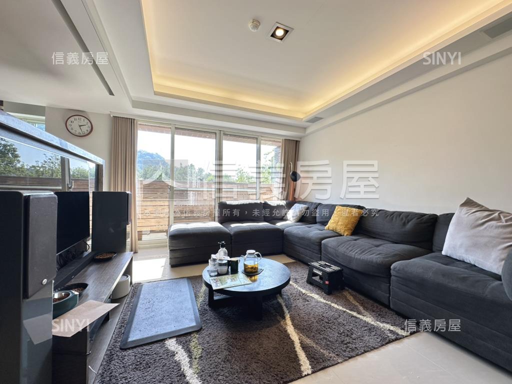 龍景天下百萬美妝三房房屋室內格局與周邊環境