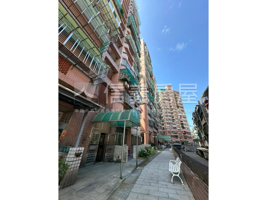 龍景天下百萬美妝三房房屋室內格局與周邊環境