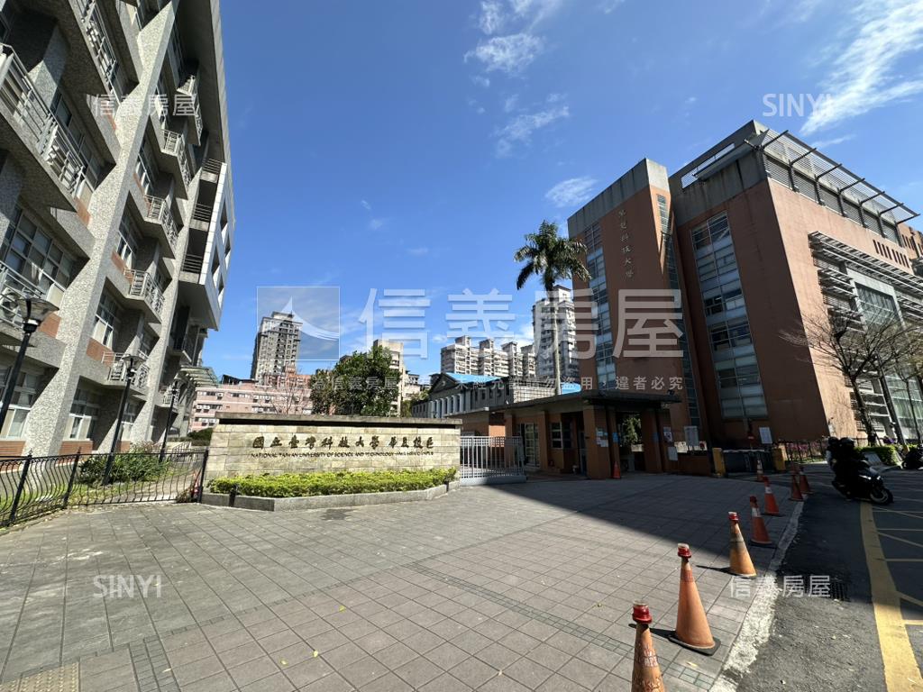 龍景天下百萬美妝三房房屋室內格局與周邊環境