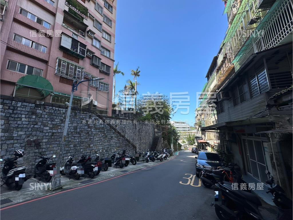 龍景天下百萬美妝三房房屋室內格局與周邊環境