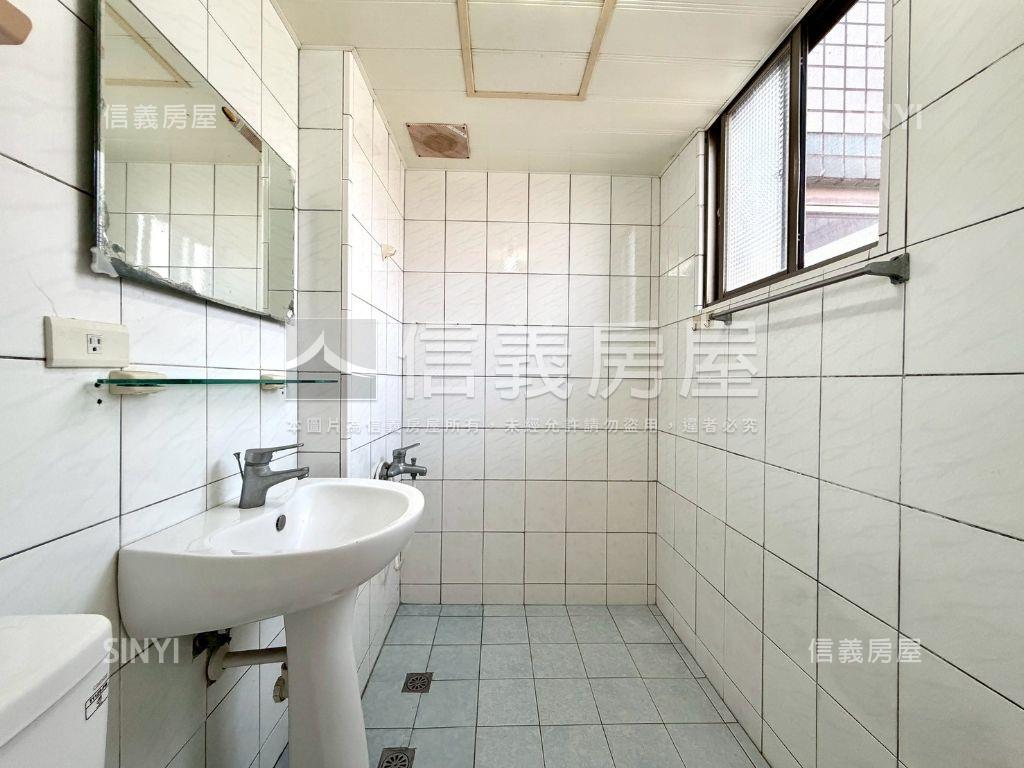 【推薦】巨蛋採光佳美三房房屋室內格局與周邊環境