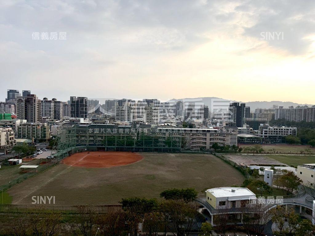 【推薦】巨蛋採光佳美三房房屋室內格局與周邊環境