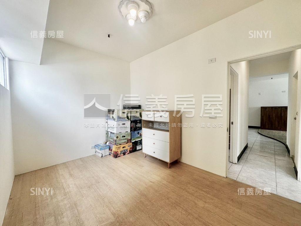 【推薦】巨蛋採光佳美三房房屋室內格局與周邊環境