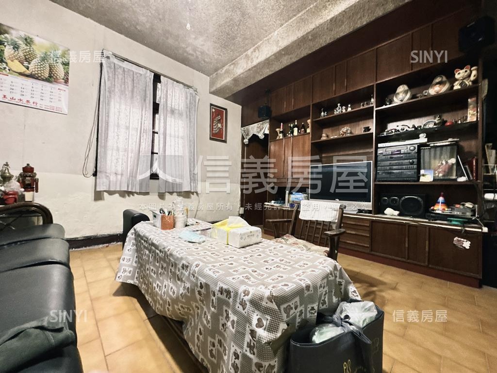 大坪林邊間都更潛力透天房屋室內格局與周邊環境