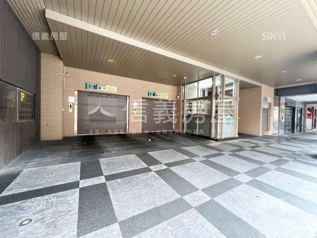 星光環稀有挑高景觀宅房屋室內格局與周邊環境