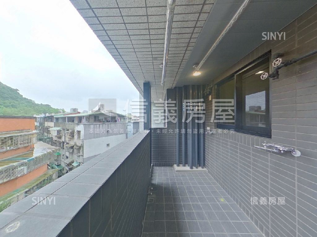 新案大安富陽捷運二房二衛房屋室內格局與周邊環境