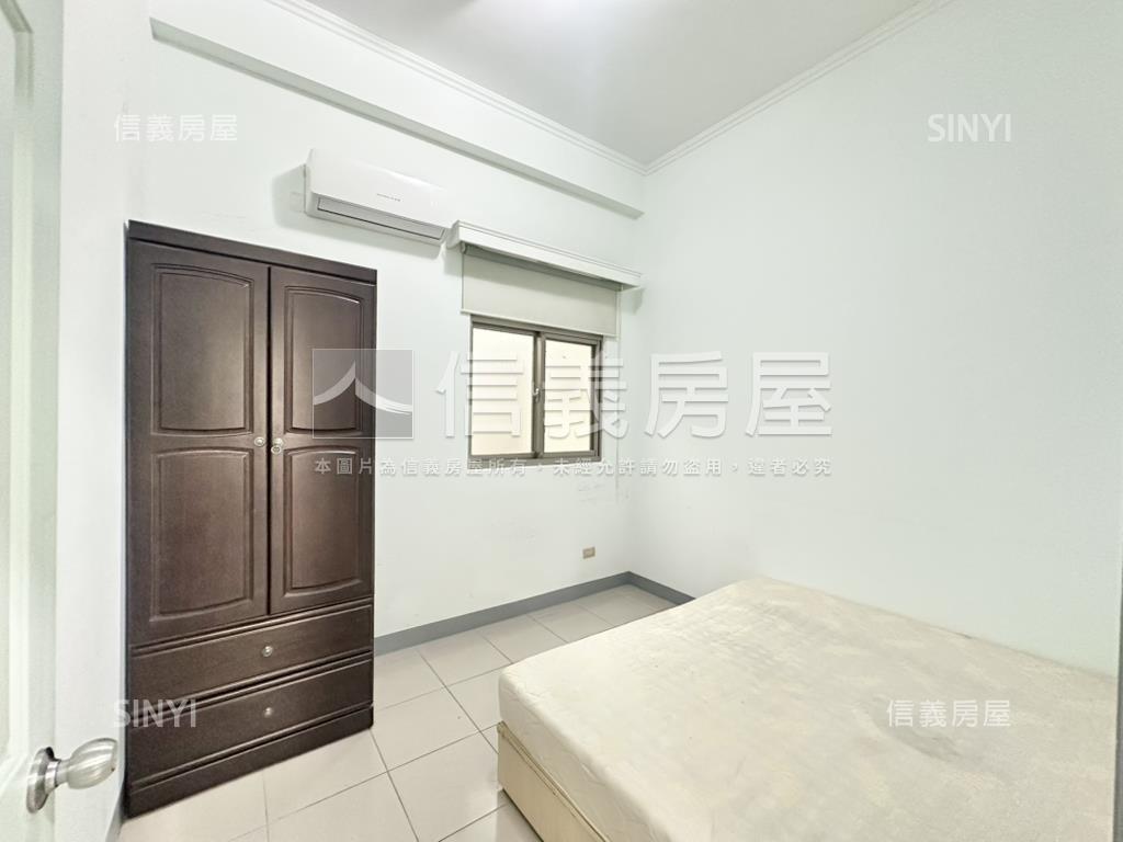 稀有英倫皇家挑高三房美屋房屋室內格局與周邊環境